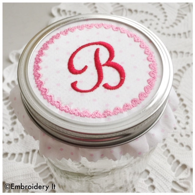 machine embroidery to fit a canning jar lid
