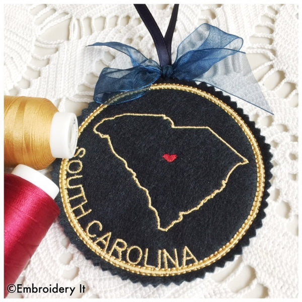 South Carolina machine embroidery Christmas ornament in the hoop design
