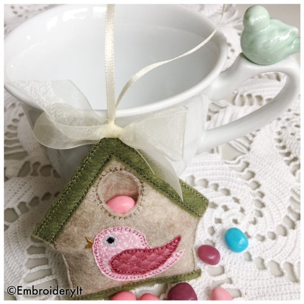 Candy holder embroidery design