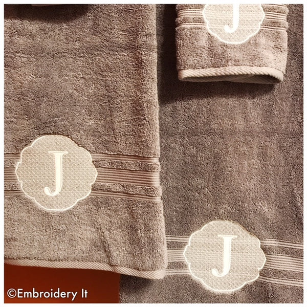 Machine embroidery design applique towel