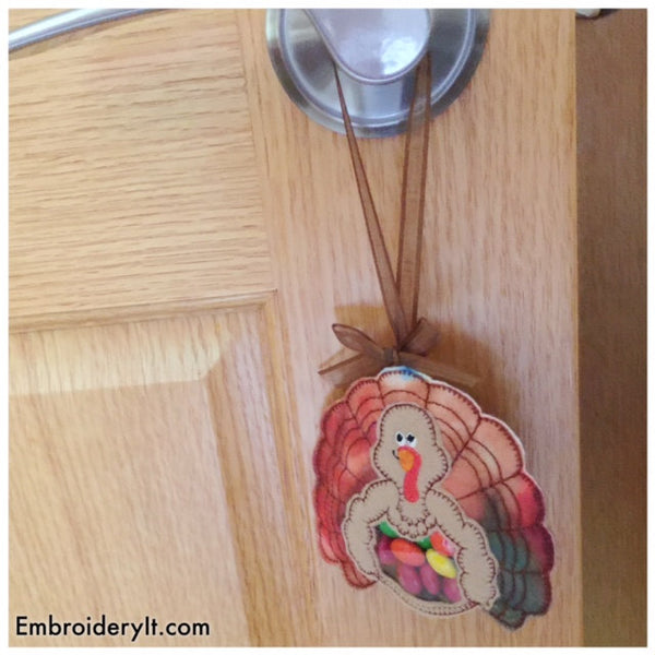 In the hoop Thanksgiving turkey machine embroidery candy holder design