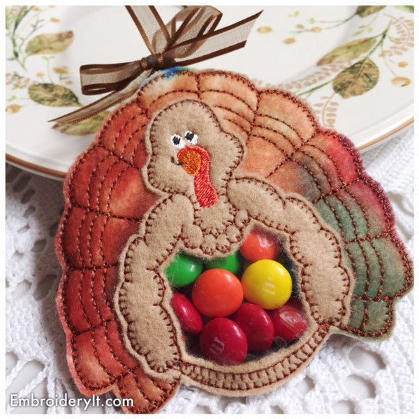 In the hoop Thanksgiving turkey candy holder machine embroidery pattern