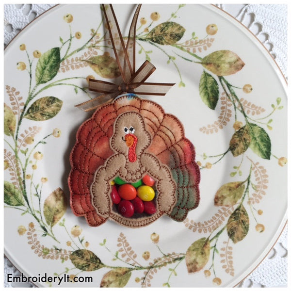 Turkey candy holder machine embroidery in the hoop pattern