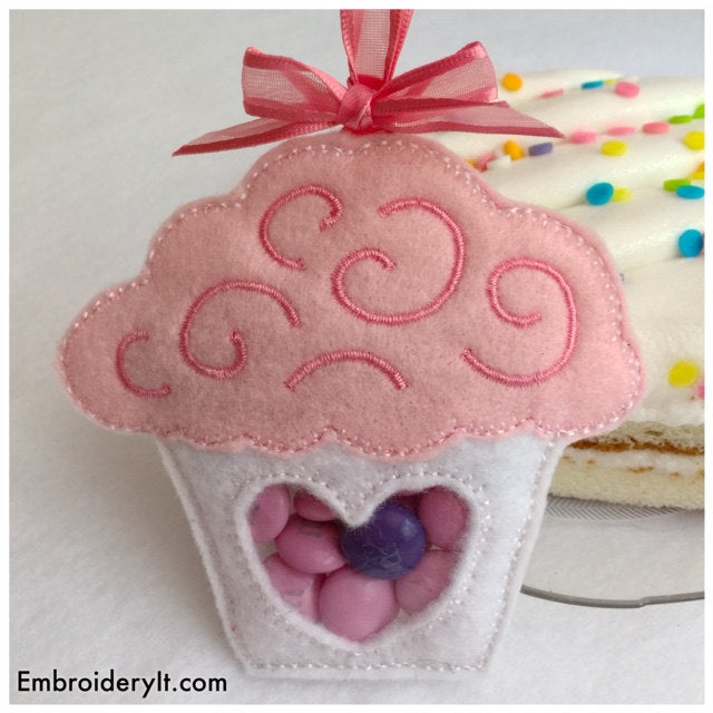 Cupcake candy holder machine embroidery in the hoop pattern